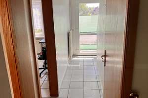 ***ZUHAUSE Haus mit vielen (An-Umbau) Möglichkeiten-zauberhafter kleiner Garten-solide Nachbarn*** – Die vollständige Adresse der Immobilie erhältst du vom Anbieter., 23569 Kücknitz, Lübeck – Vorschaubild 20