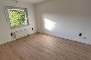 Schönes 4-Zimmer-Reihenhaus in Düsseldorf Wittlaer  – Die vollständige Adresse der Immobilie erhältst du vom Anbieter., 40489 Wittlaer, Düsseldorf – Vorschaubild 16