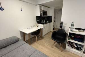Zuhause mit einem Zimmer in zentraler Lage von Düsseldorf – 40210 Stadtmitte, Düsseldorf – Vorschaubild 5