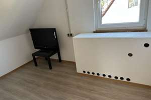 Gewerblich genutzte  4 Zimmer   Wohnung  an Firmen in  71570 Oppenweiler zu vermieten. – Die vollständige Adresse der Immobilie erhältst du vom Anbieter., 71570 Oppenweiler – Vorschaubild 6