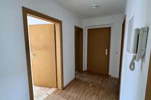 3- Zimmer-Wohnung mit Balkon in Dresden-Tolkewitz – Lewickistraße 30, 1279 Tolkewitz/Seidnitz-Nord, Dresden – Vorschaubild 3