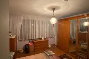Schöne und gepflegte 3-Zimmer-Wohnung mit gehobener Innenausstattung mit Balkon und EBK in Krefeld – Heyenbaumstraße 103, 47802 Krefeld – Vorschaubild 10