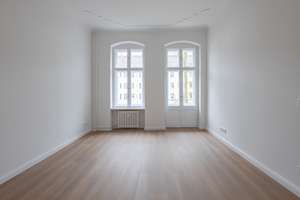 Bezugsfertig: Stilvolle 2-Zimmer-Wohnung mit Balkon I Aufzug I saniert und ruhig – Markelstrasse 38a, 12163 Steglitz, Berlin – Vorschaubild 2