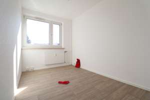 helle 3-Raumwohnung mit Balkon und Wanne – Irkutsker Straße 179, 9119 Kappel, Chemnitz – Vorschaubild 5