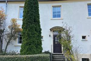 Reihenhaus in der Gartenstadt zu verkaufen – Bayernring 30, 6237 Leuna – Vorschaubild 1