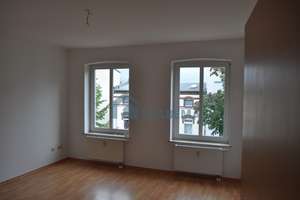 Gemütliche 2-Zimmer-Wohnung, neue Einbauküche, tolles Gemeinschaftsgrundstück – Wismarsche Straße 230, 19053 Lewenberg, Schwerin – Vorschaubild 4