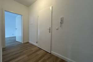 Altbaucharme in Essen-Kray! Renovierte 2-Zi-Whg zu vermieten – Heinrich-Sense-Weg 24, 45307 Kray, Essen – Vorschaubild 3