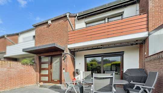 Bild von Stuhr - Charmantes Reihenhaus mit moderner Ausstattung, voll unterkellert und Garage