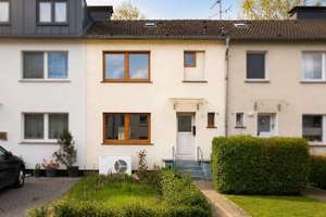 Modernisiertes Reihenhaus – hochwertig saniert & einzugsbereit