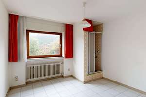 Großzügiger Bungalow mit viel Platz & Garten – Wohnen in idyllischer Lage, Waldbronn-Busenbach – Die vollständige Adresse der Immobilie erhältst du vom Anbieter., 76337 Waldbronn – Vorschaubild 28