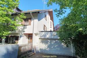 Moderne 3-Zi-DG-Wohnung mit Fußb.-Hzg.+ Hobbyraum München Alt-Solln, E-Effzkl. A! in kl. 3 FamHaus  – Halbreiterstraße 21a, 81479 Solln, München – Vorschaubild 1