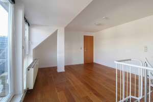 Bezugsfrei: Attraktive Maisonette-Wohnung (ruhiges Hinterhaus) im Herzen von Friedrichshain & Balkon – Die vollständige Adresse der Immobilie erhältst du vom Anbieter., 10247 Friedrichshain, Berlin – Vorschaubild 4