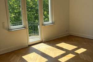 ***Altbaucharme*** Großzügige  4-Zimmer-Altbauwohnung | 129 m² | Wiesbaden – Kaiser-Friedrich-Ring 56, 65185 Mitte, Wiesbaden – Vorschaubild 14
