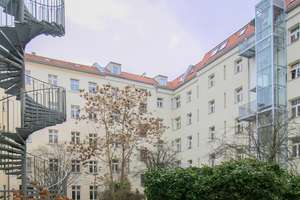 Viel Licht, wenig Lärm: Wohnung in ruhiger Hinterhauslage im Herzen Friedrichshains – Kopernikusstraße 24, 10245 Friedrichshain, Berlin – Vorschaubild 4