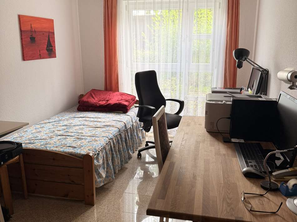 Arbeits-/Gästezimmer