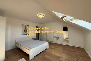 WG-Neugründung, modern möbliertes WG-Zimmer, neue Möblierung, EBK, Hölderlinplatz