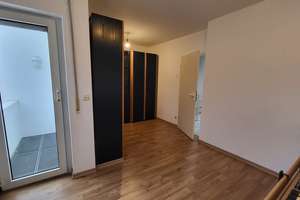 Neuer Preis ! RMH mit Garage, 2 Balkonen, Garten und Terrasse – Die vollständige Adresse der Immobilie erhältst du vom Anbieter., 65197 Klarenthal, Wiesbaden – Vorschaubild 20