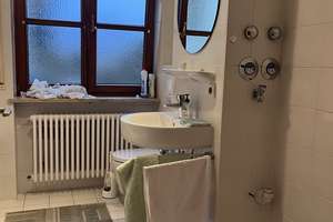 Helle 2-Zimmer-Wohnung mit Garten – Birkenstraße 2/2 A, 86391 Stadtbergen – Vorschaubild 4