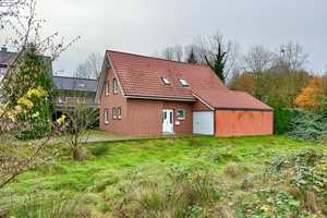 Solides Einfamilienhaus in zentraler, ruhiger Lage am Osternburger Utkiek – Brachvogelweg x, 26133 Oldenburg (Oldenburg) – Vorschaubild 3