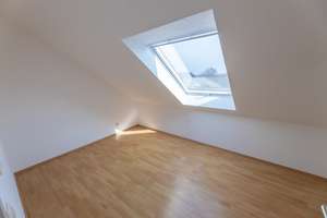 Gutes und langfristiges Invest: 5-Zimmer-Dachgeschosswohnung in Aachen – Großheidstraße 48, 52080 Haaren, Aachen – Vorschaubild 12