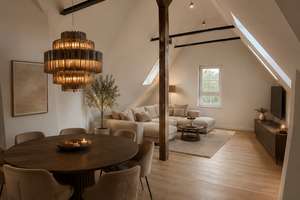 Energetische Sanierte Wohnung, 2,5-Zimmer-Dachgeschosswohnung in Stuttgart-Ost mit Cabrio Fenster – Schwarenbergstr 153, 70188 Gablenberg, Stuttgart – Vorschaubild 9
