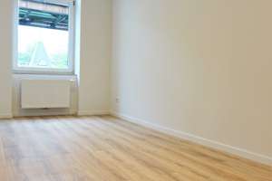 SANIERTES WOHN- GESCHÄFTSHAUS MIT GARAGENHOF UND BAUGRUNDSTÜCK SAMT BAUGENEHMIGUNG  FÜR NEUBAU! – Die vollständige Adresse der Immobilie erhältst du vom Anbieter., 42329 Vohwinkel, Wuppertal – Vorschaubild 5