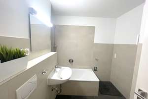 1A Kapitalanlage! Komplett sanierte und möblierte 3 Zimmer Wohnung - provisionsfrei – Blumenauer Str. 4, 80689 Blumenau, München – Vorschaubild 5
