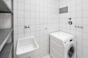 Top-Lage im Saarlandstraßenviertel: Attraktive 3,5 Zimmer-Wohnung mit Balkon und TG-Stellplatz – 44139 Ruhrallee, Dortmund – Vorschaubild 12
