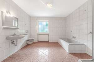 Ihr Einfamilienhaus mit Einliegerwohnung in ruhiger Lage von Dalking! – Die vollständige Adresse der Immobilie erhältst du vom Anbieter., 93495 Weiding – Vorschaubild 15