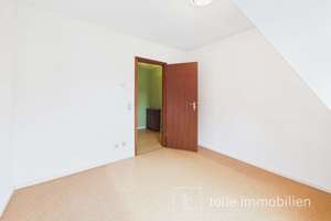 Doppelhaushälfte mit Garten und Stellplatz in ruhiger Grünlage/ Top‑Anbindung Berlin‑Nikolassee – Die vollständige Adresse der Immobilie erhältst du vom Anbieter., 14129 Nikolassee, Berlin – Vorschaubild 24