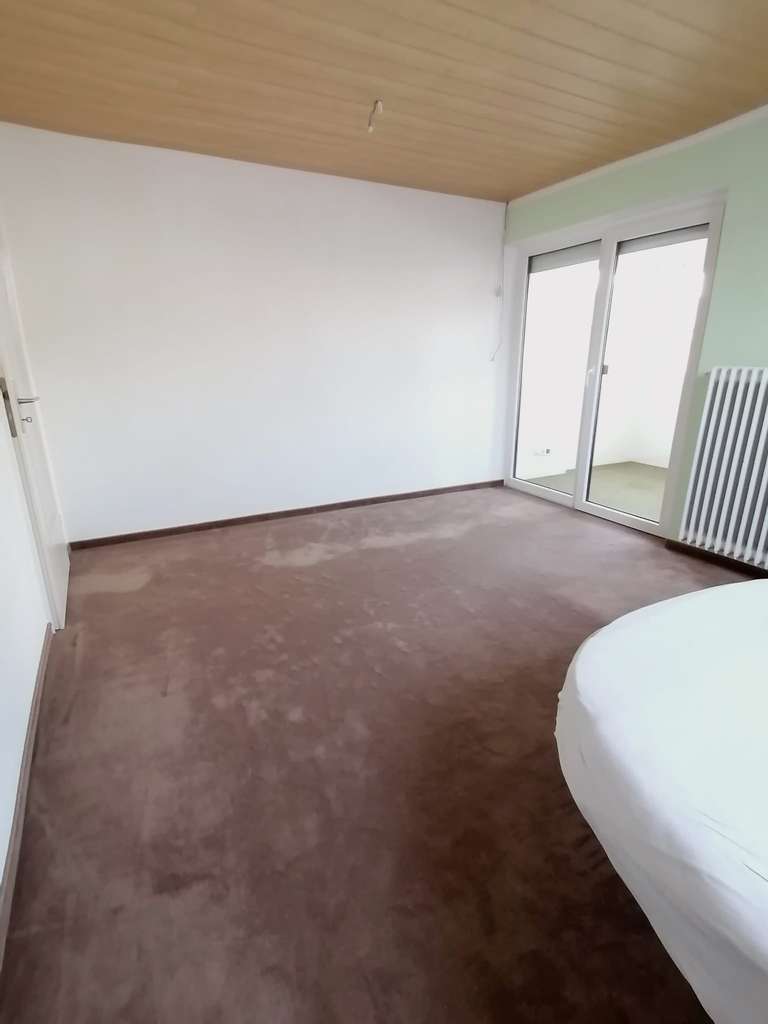 Immobilie in Ühlingen-Birkendorf - Attraktive 3-Zimmer-Dachwohnung in ruhiger Lage – frisch renoviert & sofort verfügbar - Bild 4