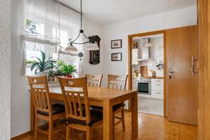Energieeffiziente Maisonette-Wohnung mit Terrasse, Garage und viel Platz in Berlin-Biesdorf – Die vollständige Adresse der Immobilie erhältst du vom Anbieter., 12683 Biesdorf, Berlin – Vorschaubild 2
