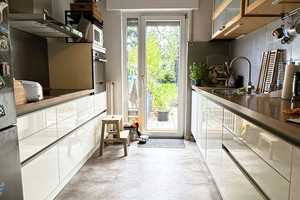 **DEMNÄCHST MODERNISIERT**Familiengerechtes Reihenhaus mit Dachstudio sucht nette Mieter! – Bonn – Vorschaubild 7