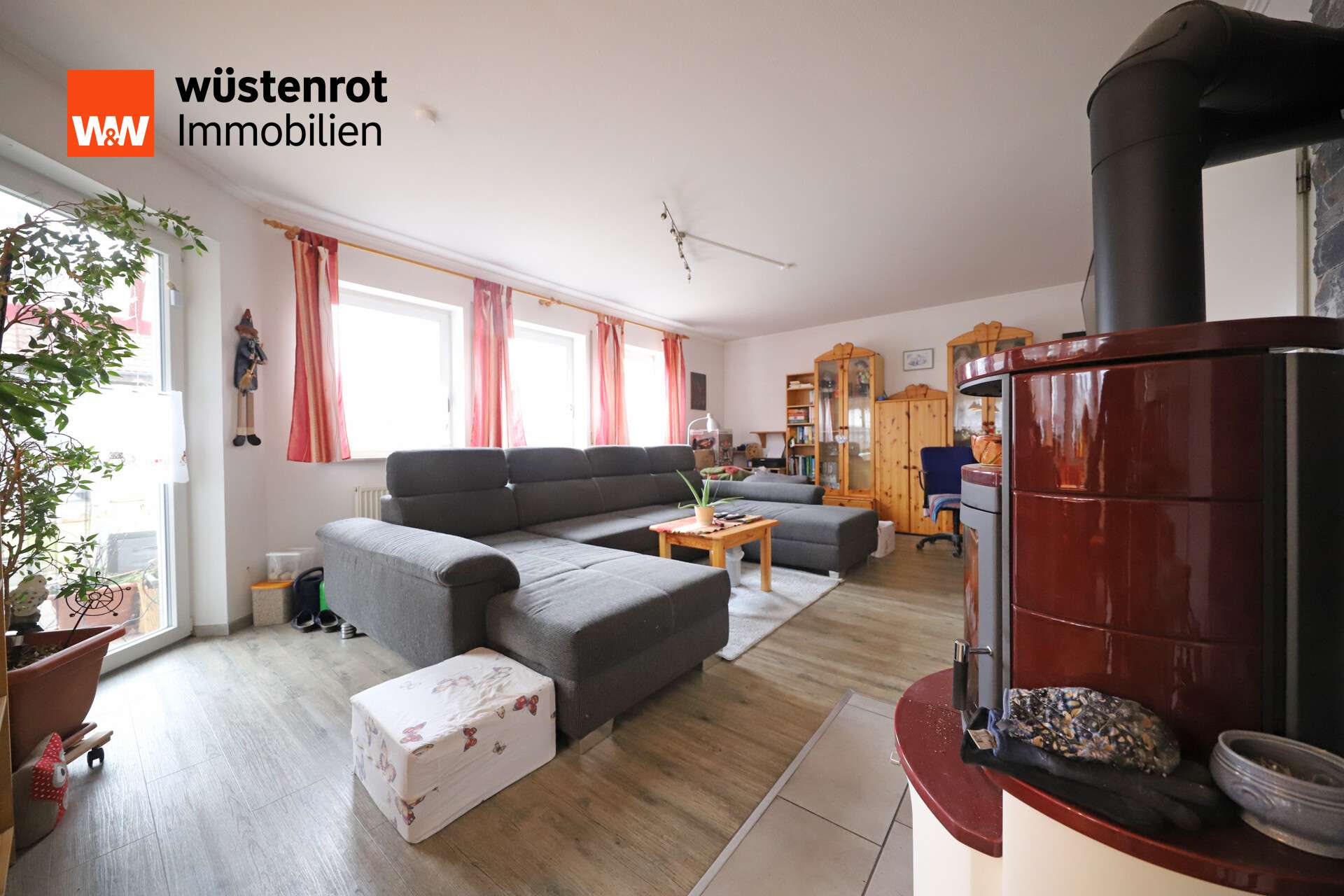 Immobilie in Berkheim - Einfamilienhaus in angenehmer und Familienfreundlicher Lage ! - Bild 2