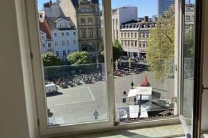 Sonnige 2-Zimmer-Wohnung am Markt (WE1)