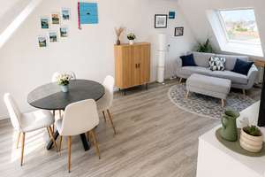 Renovierte 1-Zimmer-DG-Wohnung mit Klimaanlage und Dachterrasse in Düsseldorf-Hamm – Die vollständige Adresse der Immobilie erhältst du vom Anbieter., 40221 Hamm, Düsseldorf – Vorschaubild 2