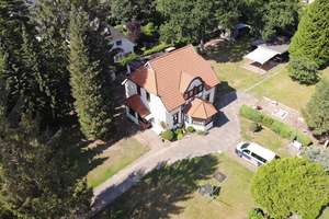 Ein Haus mit viel Geschichte auf einem traumhaften Grundstück mit über 2.700 m² in Toplage