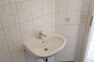 Moderne Wohnung mit Balkon, Einbauküche und PKW-Stellplatz – Neinstedter Straße 28b, 39118 Lemsdorf, Magdeburg – Vorschaubild 8
