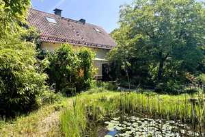 RESERVIERT! Wohnhaus nebst Doppelcarport und tollem Garten mit beeindruckender Pflanzenvielfalt! – Lippe (Kreis) – Vorschaubild 2
