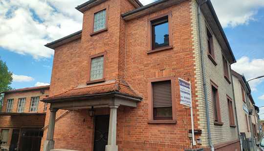 Bild von Idyllisches 2-Familienhaus mit Nebengebäude und großem Gartengrundstück