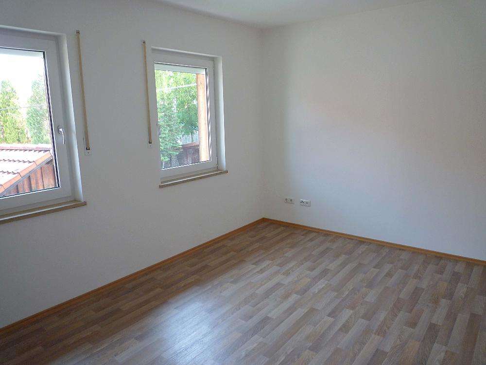 Immobilie in Langenbach - Rarität - " Drei auf einen Schlag" - für Anleger oder Selbstnutzer - Bild 3