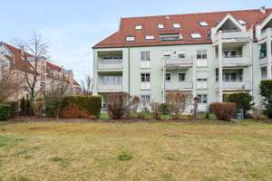 3-Zimmer-Gartenwohnung in Augsburg-Haunstetten - Straßenbahn-Haltestelle vor der Türe – Die vollständige Adresse der Immobilie erhältst du vom Anbieter., 86179 Haunstetten-Süd, Augsburg – Vorschaubild 2