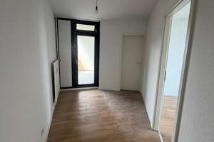 [LIS-10850] Moderne 4-Zimmer-Wohnung mit Balkon in Köln-Weiden – Ostlandstr. 34, 50858 Weiden, Köln – Vorschaubild 8