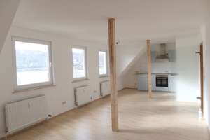 Vermietetes 3-Familienhaus mit Garage in Lorch am Rhein zu verkaufen – Die vollständige Adresse der Immobilie erhältst du vom Anbieter., 65391 Lorch – Vorschaubild 2