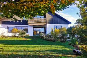 Traumhaft gelegenes Grundstück mit Einfamilienhaus in Lenting