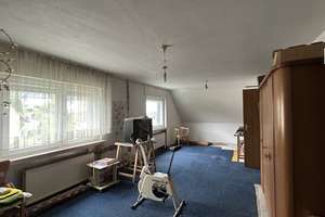 Gepflegtes Zuhause mit Einliegerwohnung, Wintergarten und 5 Garagen! – Die vollständige Adresse der Immobilie erhältst du vom Anbieter., 57234 Wilnsdorf – Vorschaubild 17