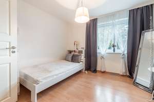Hamburg - Lurup | Top-Modernes Reihenhaus in zentraler Lage – Die vollständige Adresse der Immobilie erhältst du vom Anbieter., 22547 Lurup, Hamburg – Vorschaubild 8