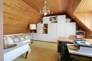 Großzügiges Architektenhaus mit Doppelgarage auf großem Grundstück in Hamburg-Wellingsbüttel – Die vollständige Adresse der Immobilie erhältst du vom Anbieter., 22391 Wellingsbüttel, Hamburg – Vorschaubild 52