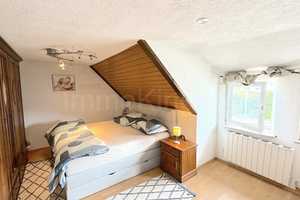 ++ MEHRFAMILIENHAUS IN ZENTRALER LAGE! ++ VIEL PLATZ! ++ AUSBAUPOTENTIAL VORHANDEN! ++ – Heilbronn (Kreis) – Vorschaubild 8
