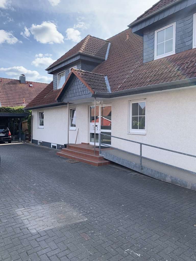 Immobilie in Schwülper - Dachgeschosswohnung zum Wohlfühlen - Bild 1